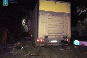 На Хмельниччині сім років тюрми дали водію вантажівки, який збив на смерть бійця тероборони