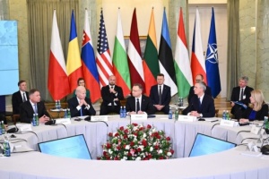 Leaders of the Bucharest Nine meet in Bratislava