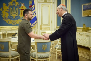 Зеленський обговорив із спецпосланцем Папи Римського українську формулу миру
