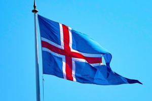 Ісландія призупиняє роботу посольства у Москві