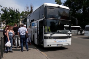 До Одеси прибули евакуаційні автобуси з Херсонщини