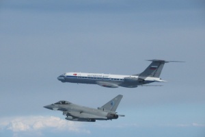 Британські винищувачі перехопили три літаки РФ біля повітряного простору НАТО