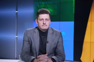 US will not cut off aid to Ukraine completely, but format will change – political analyst