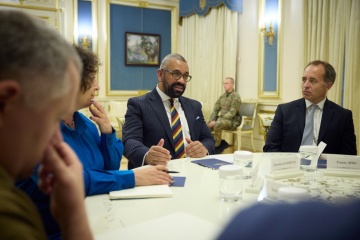 Ukrainischer Präsident trifft sich mit dem britischen Außenminister