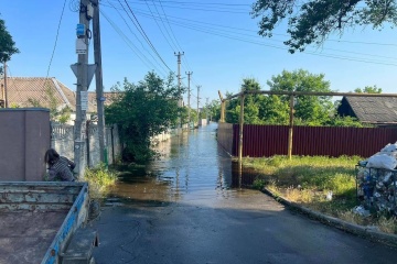 Sprengung von Kachowka-Staudamm: Acht Dörfer und Teile der Stadt Cherson überschwemmt