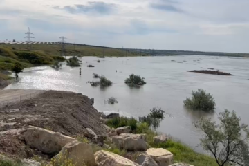 Destrucción de la presa de Kajovka: Se inundan 600 kilómetros cuadrados en la región de Jersón