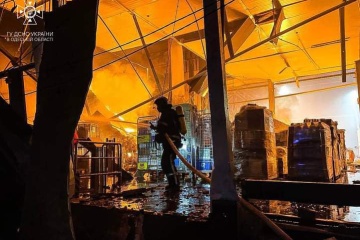 Raketenangriff auf Odessa tötet 3 Menschen, möglicherweise befinden sich noch Menschen unter Trümmern