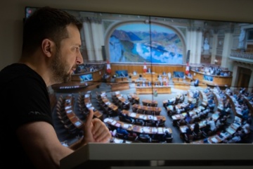 Zelensky invita a Suiza a sumarse a los preparativos de la Cumbre de Paz Global