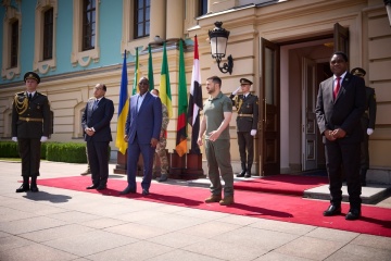 Zelensky meets with representatives of seven African states in Kyiv
