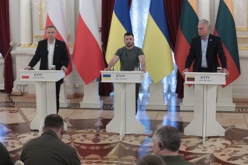 Zełenski spotkał się w Kijowie z prezydentami Polski i Litwy

