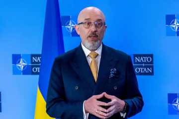 Reznikov: Ucrania ha cumplido con éxito los tres requisitos previos para adherirse a la OTAN 