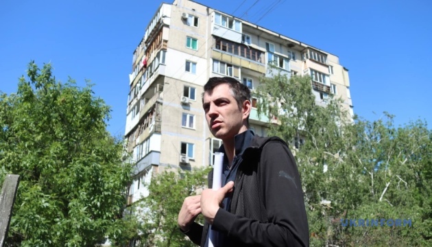 Нічна атака на Київ: люди вже не вперше не змогли потрапити до укриття у поліклініці