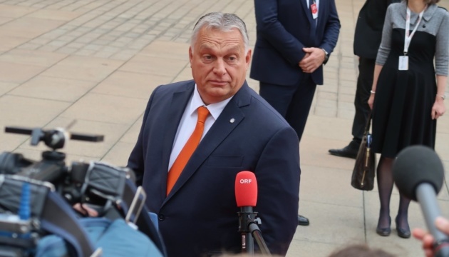 La Oficina del Presidente califica de absurdas las declaraciondes de Orbán sobre las negociaciones con Rusia