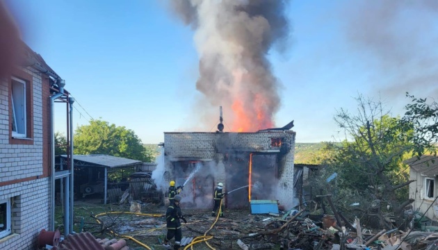 Russian forces strike Zaporizhzhia district