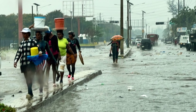 На Гаїті повінь забрала життя 15 людей, ще вісім зникли безвісти