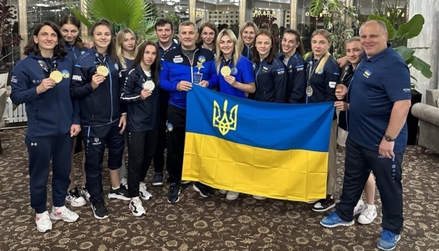 Українські борчині стали першими на рейтинговому турнірі у Бішкеку