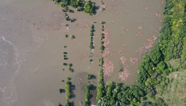 Nova Kakhovka : près de 55 000 hectares de forêt inondés à la suite de l'explosion du barrage de la centrale hydroélectrique 