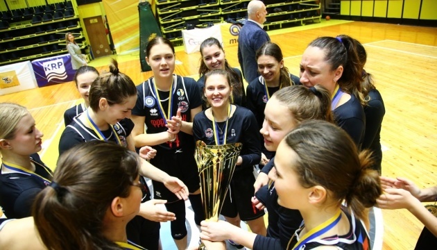Наступний жіночий чемпіонат України з баскетболу пройде у двох дивізіонах