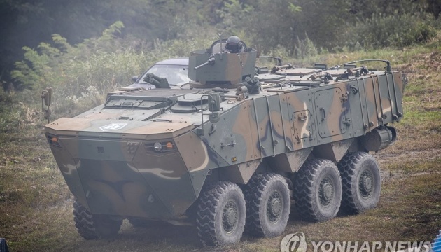 Південна Корея та Польща планують разом розробляти колісну бронетехніку