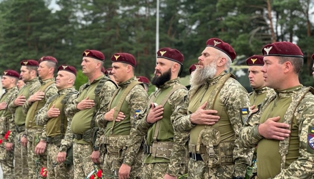 На Дніпропетровщині вшанували пам'ять загиблих у 2014 році десантників