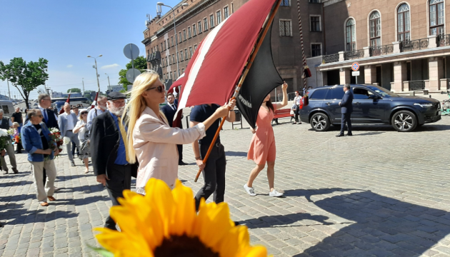 У Латвії вшанували пам’ять жертв радянської депортації 1941 року