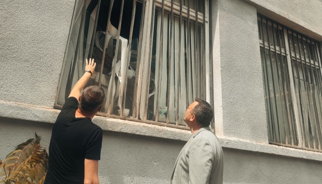 В Одесі внаслідок обстрілу пошкоджена будівля кіностудії