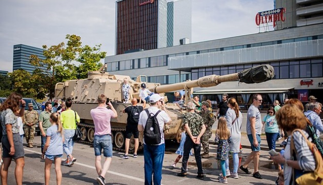 У Вільнюсі проходить фестиваль НАТО