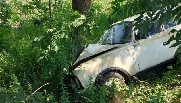 На Київщині авто зʼїхало у кювет, серед постраждалих - двоє дітей