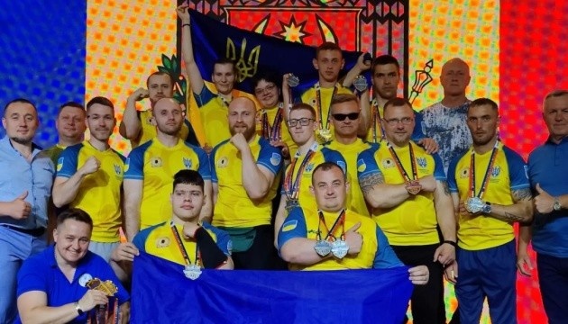Збірна України з армрестлінгу виграла 107 медалей на ЧЄ та посіла 3 загальнокомандне місце