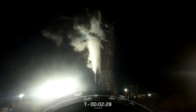 SpaceX запустила на орбіту ще майже пів сотні супутників Starlink