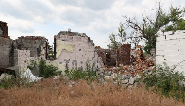 Російські війська обстріляли село на Чернігівщині