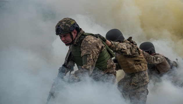 ДПСУ: Сили оборони просуваються у районі Бахмута, головне завдання - знешкодити якнайбільше піхоти