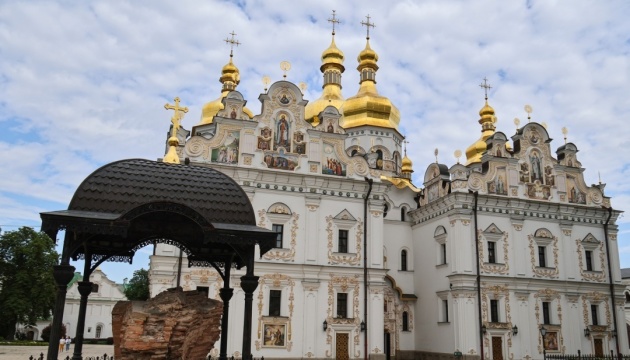 Білоруська православна церква готова прийняти до себе монахів з Києво-Печерської лаври