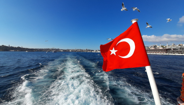 Експерт оцінив шанси домовитися з Туреччиною про транзит мінних тральників