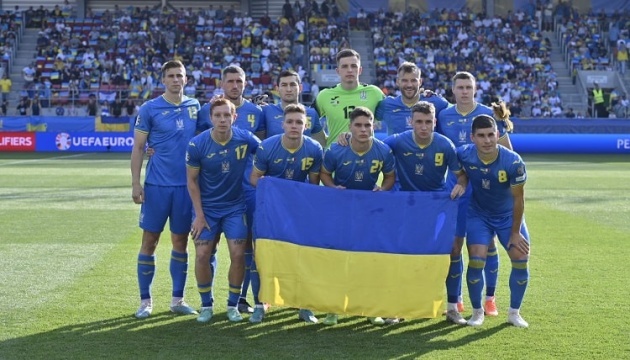 Ucrania sube seis posiciones en el ranking de la FIFA