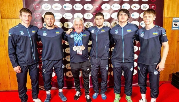 Збірна України з греко-римської боротьби U20 здобула п'ять медалей на Євро