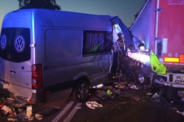 One Ukrainian killed in truck and minibus collision in Poland