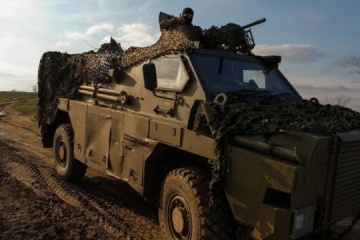 オーストラリア、ウクライナに３０台の装甲車「ブッシュマスター」追加供与へ