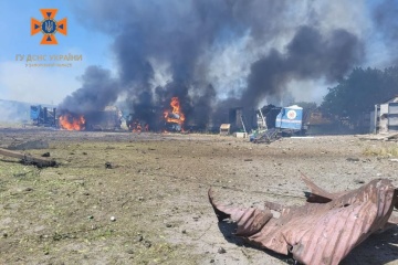 Russians twice attack enterprise near Zaporizhzhia, huge fire breaks out