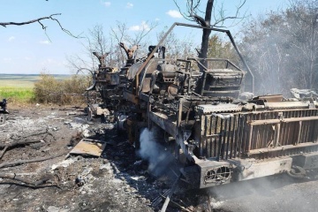 Fuerzas de defensa destruyen el sistema S-400 Triumf con el que los rusos atacaron una pizzería en Kramatorsk
