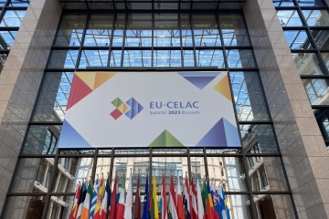 EU- Lateinamerika-Gipfelteilnehmer unterstützt gerechten Frieden in Ukraine