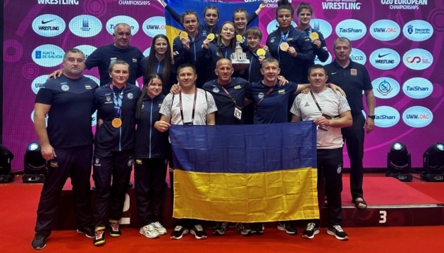 Жіноча збірна України з боротьби U20 виграла чемпіонат Європи в Іспанії