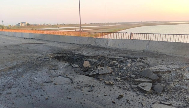 Росіяни намагаються максимально використовувати шляхи в об’їзд Чонгарського мосту - Гуменюк