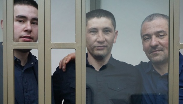 Фігурантів справи «кримських мусульман» утримують у в'язниці довше за встановлений термін