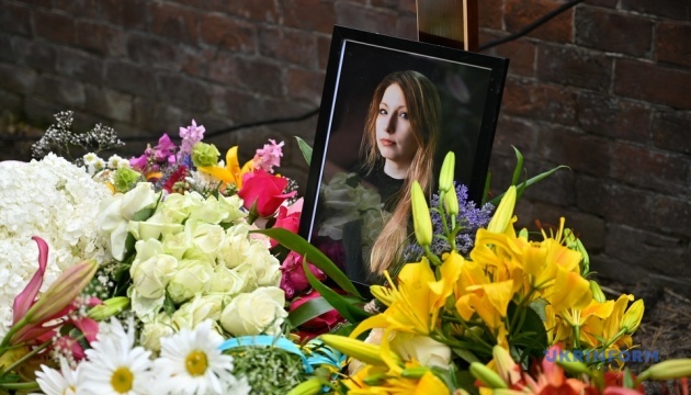 У Львові поховали письменницю Віку Амеліну