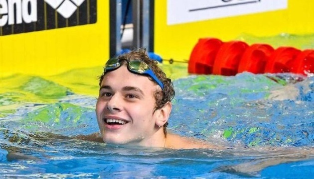 17-річний український плавець здобув «золото» та «срібло» юніорського Євро