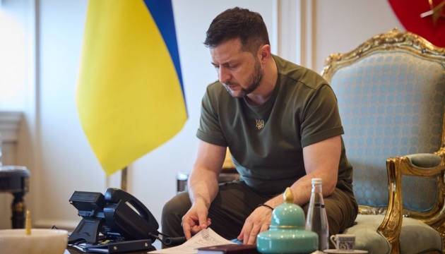 Зеленський провів розмову з Рютте - говорили про навчальну місію для українських пілотів