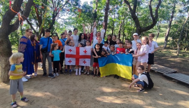 Українські діти долучилися до святкування Івана Купала у Тбілісі
