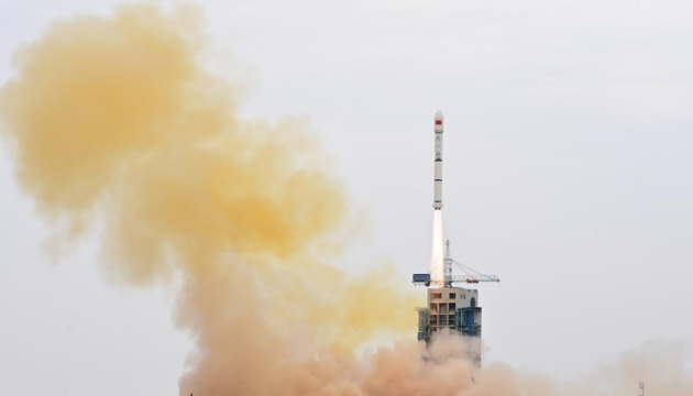 Китай запустив новий експериментальний супутник 
