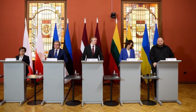 Спікери шести парламентів закликали учасників саміту у Вільнюсі зобов'язатися взяти Україну в НАТО